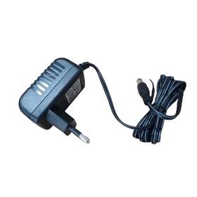Nabíjecí adaptér ETA 7453 00140 

