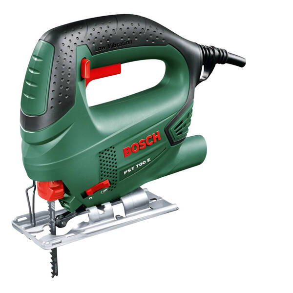 Přímočará pila Bosch PST 700 E Compact 

