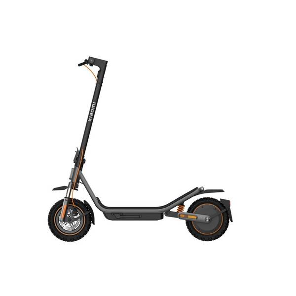 Elektrická koloběžka Xiaomi Scooter 6 Pro černá/šedá

