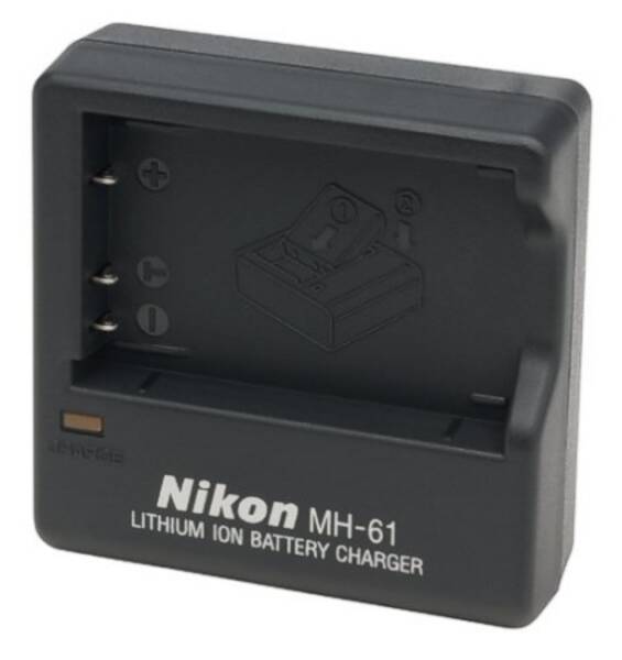 Nabíječka Nikon MH-61 EN-EL5 černá

