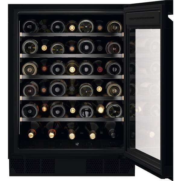 Vinotéka AEG AWUS040B8B černá

