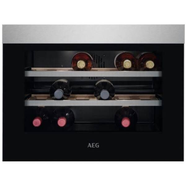 Vinotéka AEG KWK884520M 

