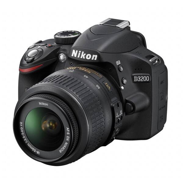Digitální fotoaparát Nikon D3200 + 18-55 AF-S DX VR II černý

