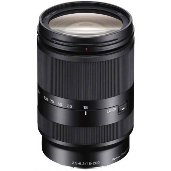 Objektiv Sony SEL18200LE 

