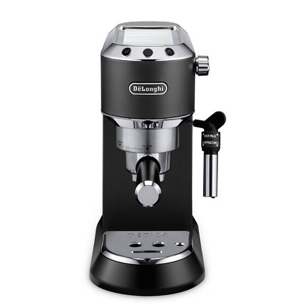Pákový kávovar De'Longhi EC 685.BK černá barva
