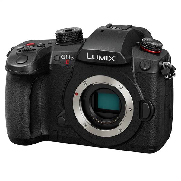 Digitální fotoaparát Panasonic DC-GH5 II černý

