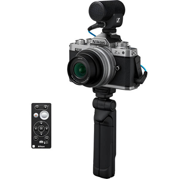 Digitální fotoaparát Nikon Z fc Vlogger Kit 

