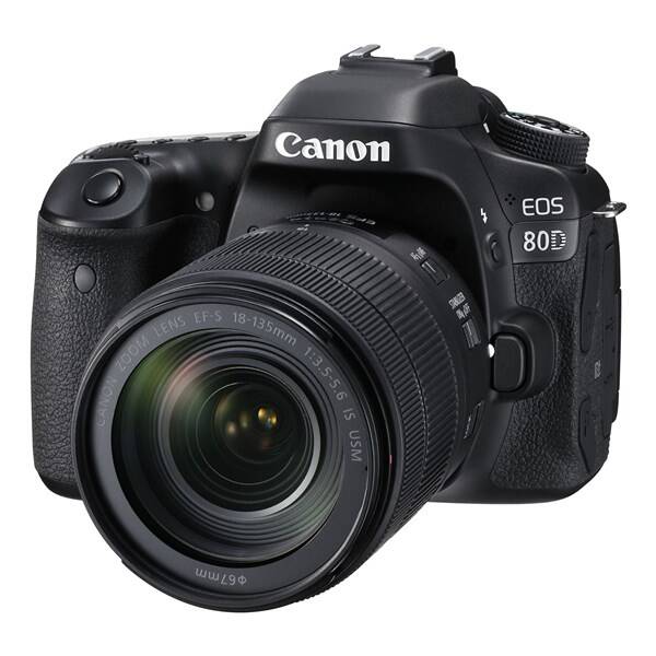 Digitální fotoaparát Canon 80D + 18-135 IS USM černý

