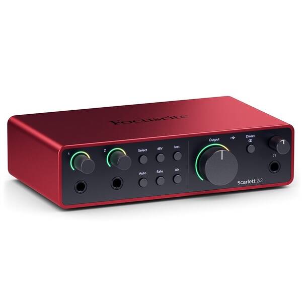 Zvuková karta Focusrite Scarlett 2i2 4th Gen 

