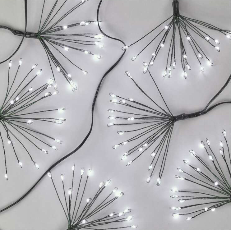 Vánoční osvětlení EMOS 150 LED řetěz - svítící trsy, nano, 2,35 m, vnitřní, studená bílá, časovač