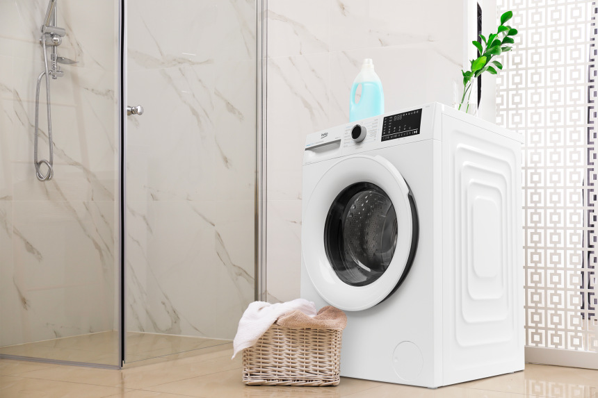 Pračka Beko BM3WFSU39413W, bílá, volně stojící, předem plněná