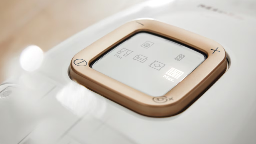 Podlahový vysavač Miele Guard L1 Red Pulse Rubínově červená Velvet