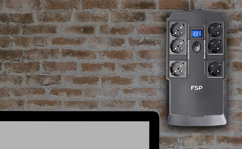 Záložní zdroj FSP NanoFit 800, 800VA/480W, 2xUSB power, LCD, RJ45, offline černý FSP NanoFit 800 je krásně kompaktní