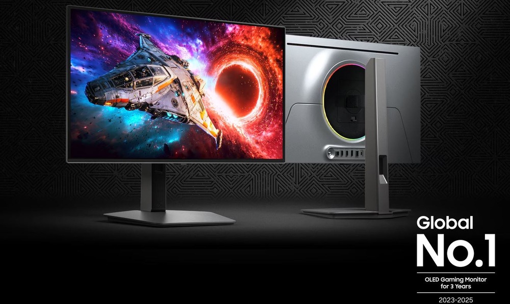 Herní monitor Samsung Odyssey G8 (G80SH) stříbrný Herní monitor Samsung Odyssey G8 (G80SH) z přední a zadní strany