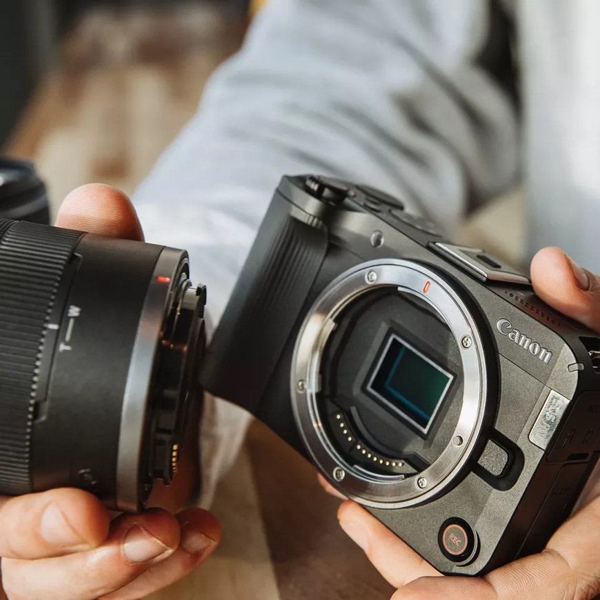 RF-S 14–30 mm F4–6.3 IS STM PZ