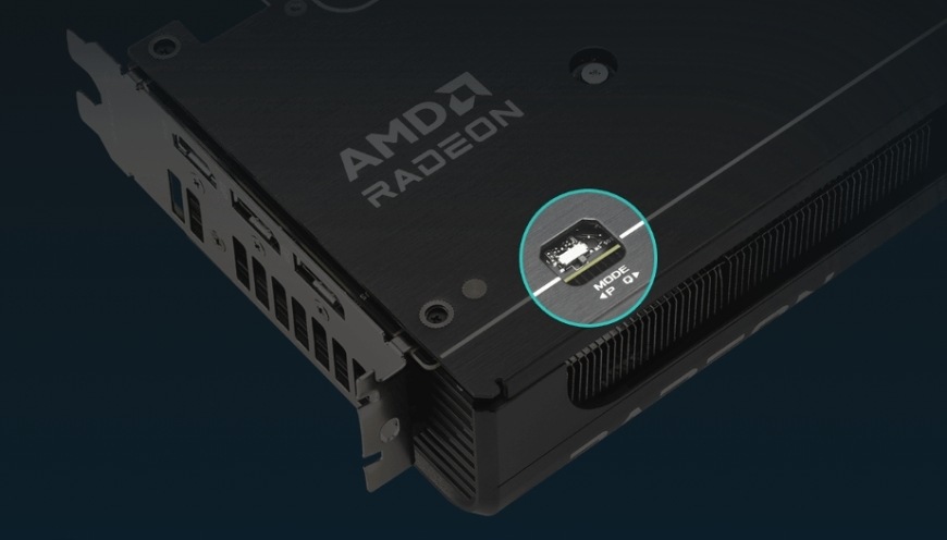Přepínač výkonových režimů Asus Prime RX 9060 XT umožňující volbu tichého nebo výkonného chodu