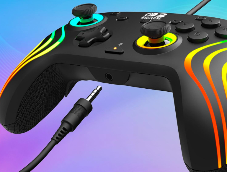 Detail 3,5mm konektoru gamepadu Turtle Beach Afterglow Wave pro připojení sluchátek
