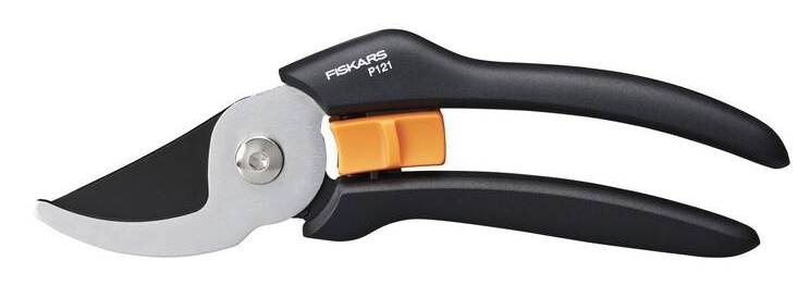 Nůžky zahradní Fiskars A000016655 Solid dvoučepelové P121