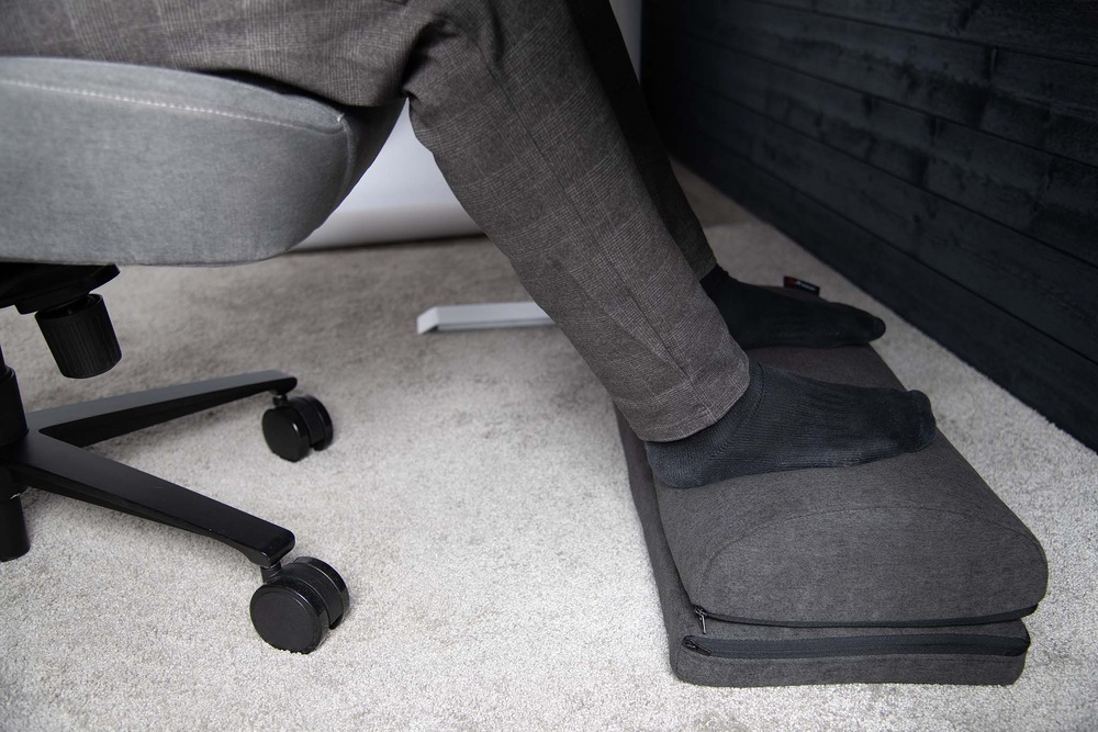 Opěrka nohou Arozzi Footrest šedá Opěrka nohou Arozzi Footrest šedá