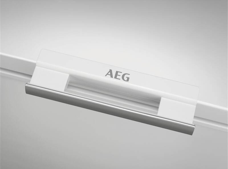 Mraznička AEG AHB526D1LW bílá Mraznička AEG AHB526D1LW bílá