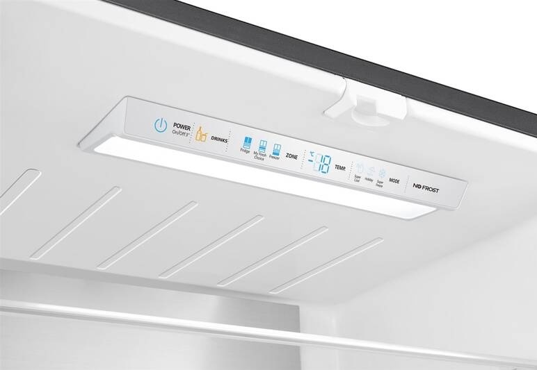 Americká lednice Hisense RF540N4SBF2 černá Americká chladnička s mrazničkou Hisense RF540N4SBF2, černá, snadné ovládání
