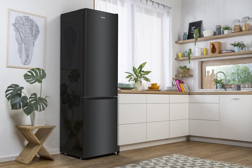 Kombinovaná chladnička Gorenje NRK6202EBXL4, černá