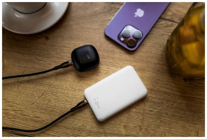 Powerbanka FIXED MagZen s bezdrátovým nabíjením a podporou Magsafe, 6 000 mAh bílá Powerbank FIXED MagZen s bezdrátovým nabíjením a podporou Magsafe, 6 000 mAh - bílá