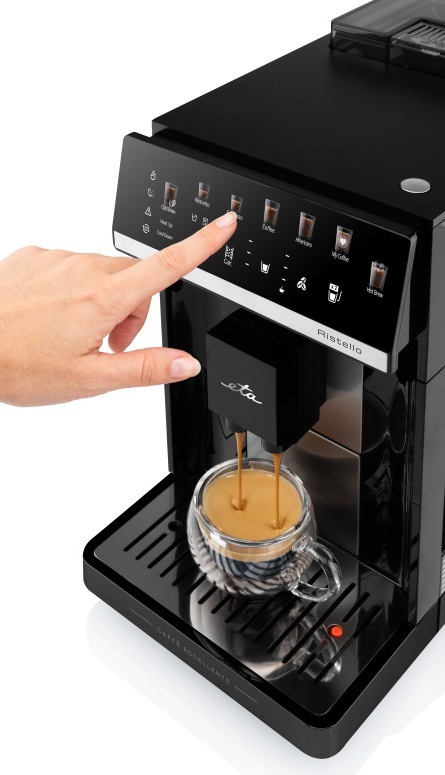 Detail ovládání automatického kávovaru ETA Ristello 1173 90000 pomocí barevného dotykového panelu