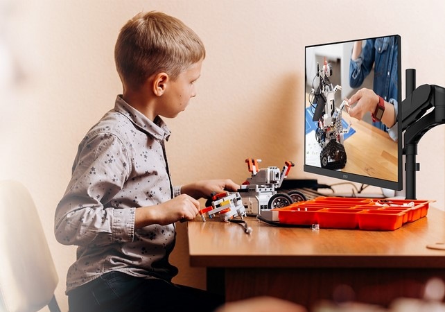 Monitor MSI PRO MP242 černý