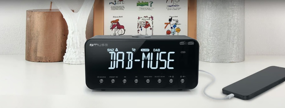 Radiobudík MUSE M-196DAB černý