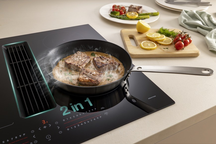 Indukční varná deska s odsáváním Gorenje G600 GEH8432BSCWF černá Indukční varná deska Gorenje GEH8432BSCWF se zabudovaným odsáváním par, černá, 2 v 1