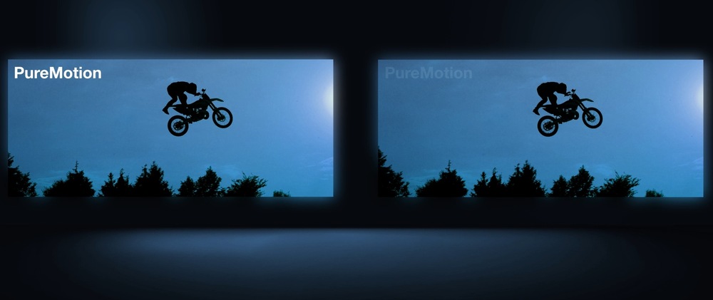 Projektor Optoma UZ38X černý Ostrý obraz skoku na motorce při projekci z Optoma UZ38X s funkcí PureMotion