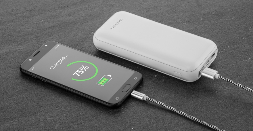 Powerbanka GoGEN 20000 mAh, USB-C PD 18W bílá GoGEN PB200006W