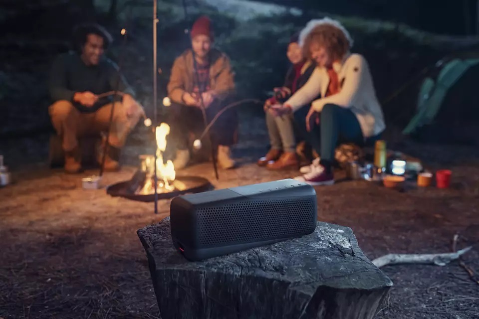 Přenosný reproduktor Philips TAS7807W bílý Přenosný reproduktor Philips TAS7807W bílý