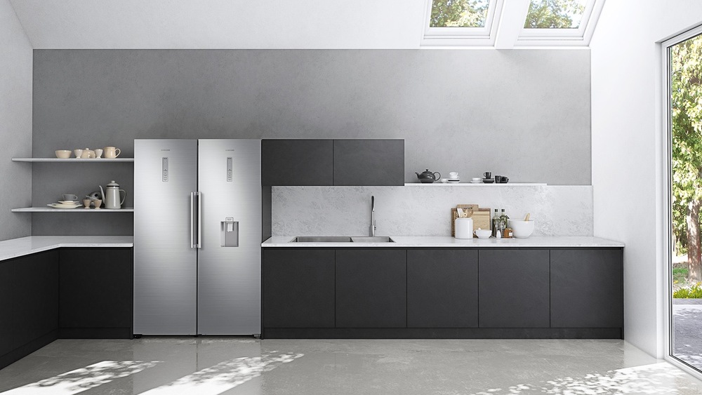 Mraznička Samsung RZ32M7115S9/EO stříbrná