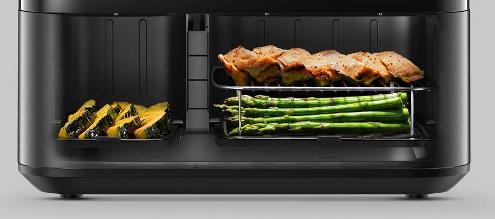 Pohled na fritézu Xiaomi se třemi různými jídly