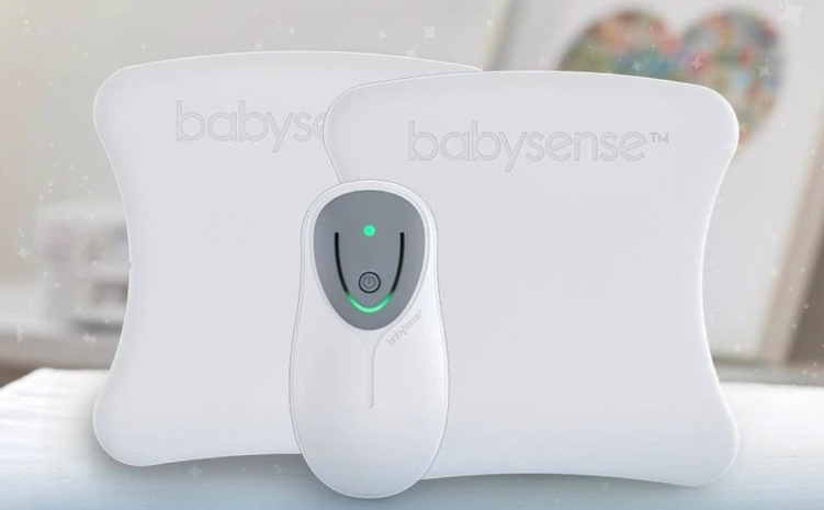 Monitor dechu Babysense 8 s řídicí jednotkou a dvěma senzory v bílé barvě
