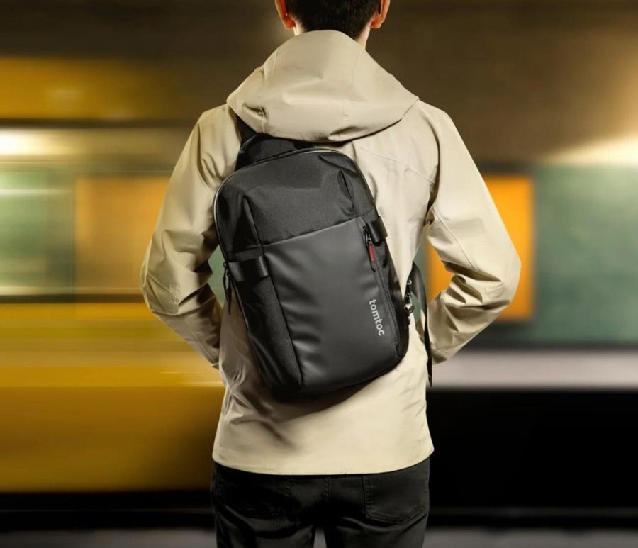 Batoh na notebook tomtoc Navigator - T24 - černý