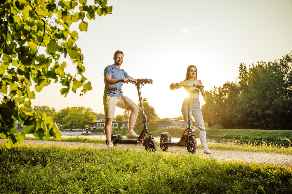 Elektrická koloběžka LAMAX eRacer SC50 Elektrická koloběžka LAMAX eRacer SC50