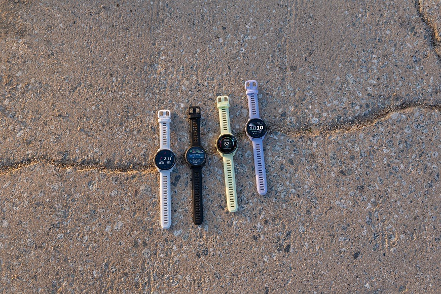 Chytré hodinky Garmin Forerunner 70 řemínky detail