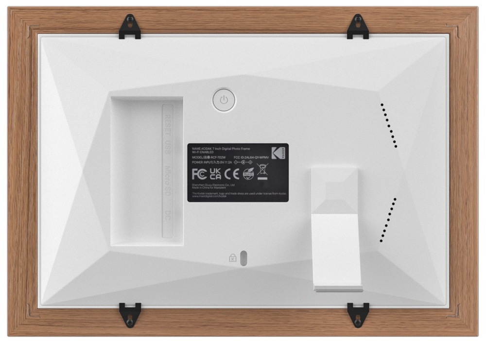 Fotorámeček digitální Kodak RCF-702W obsahuje interní paměť 32 GB