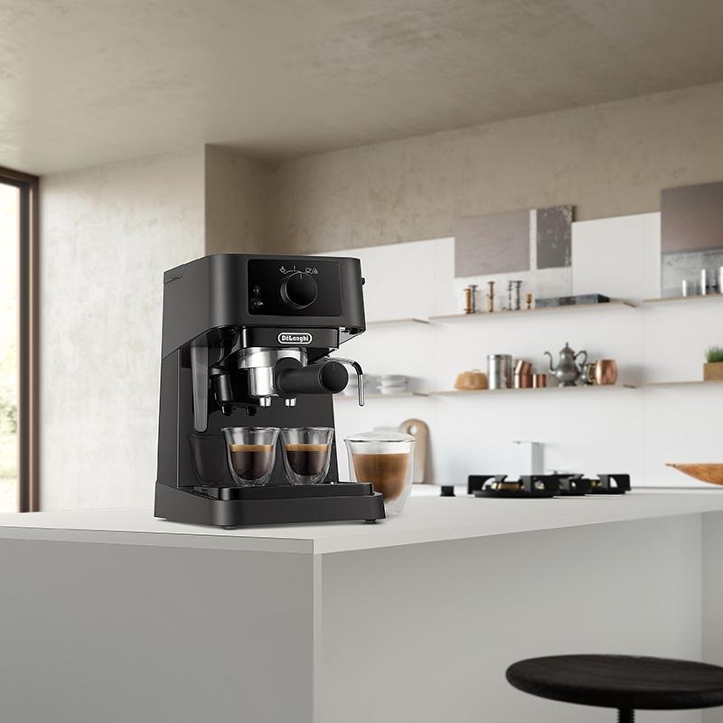 Pákový kávovar De'Longhi Stilosa EC 230.BK černý Pákový kávovar De'Longhi Stilosa EC 230.BK černý