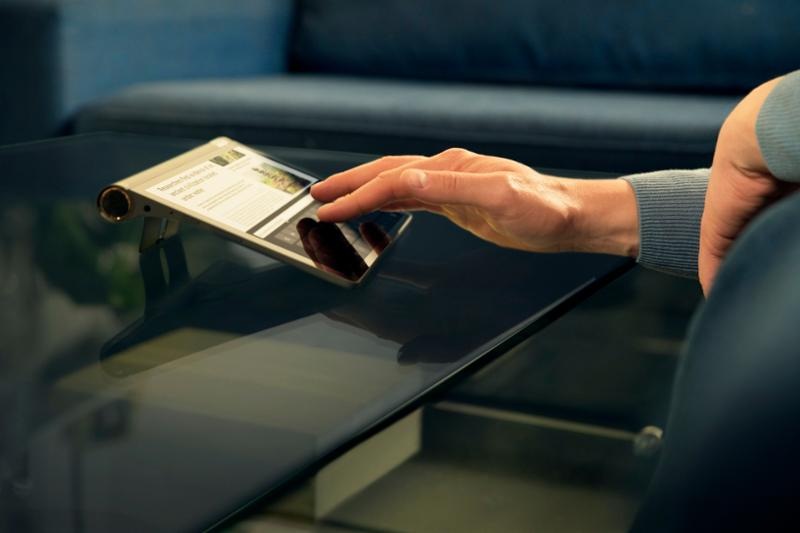 Dotykový tablet Lenovo Yoga Smart Tab 10.1 64 GB LTE šedý Dotykový tablet Lenovo Yoga Smart Tab 10.1 64 GB LTE šedý