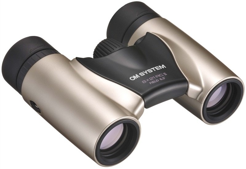 Dalekohled OM SYSTEM 8x21 RC II ve zlatém designu