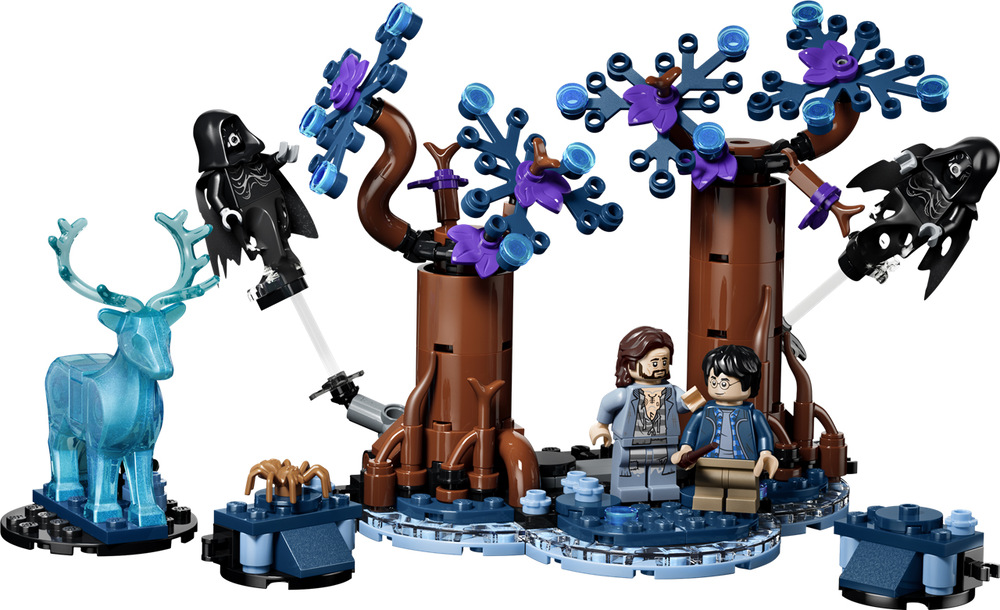 Stavebnice LEGO® Harry Potter™ 76475 Zapovězený les: Expecto Patronum Děti mohou upravovat větve stromů a rozmísťovat postavy podle vlastních představ, takže každé dobrodružství může být jiné.