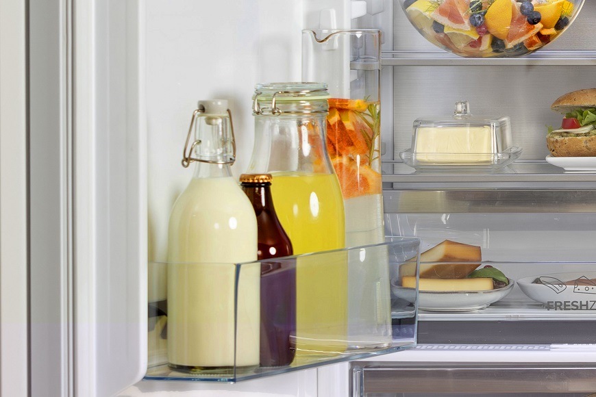 Chladnička Gorenje NRKI517D61WF, vestavná, hluboká police