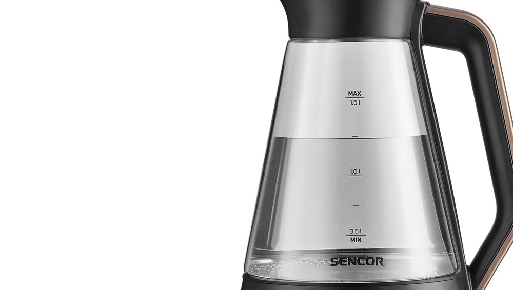 Rychlovarná konvice Sencor SWK 1595BK, 1,5 l sklo Elegantní a vysoce odolné sklo