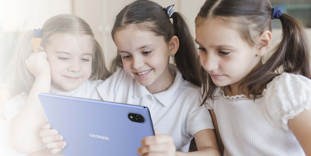 Dotykový tablet Doogee U10 4 GB / 128 GB fialový