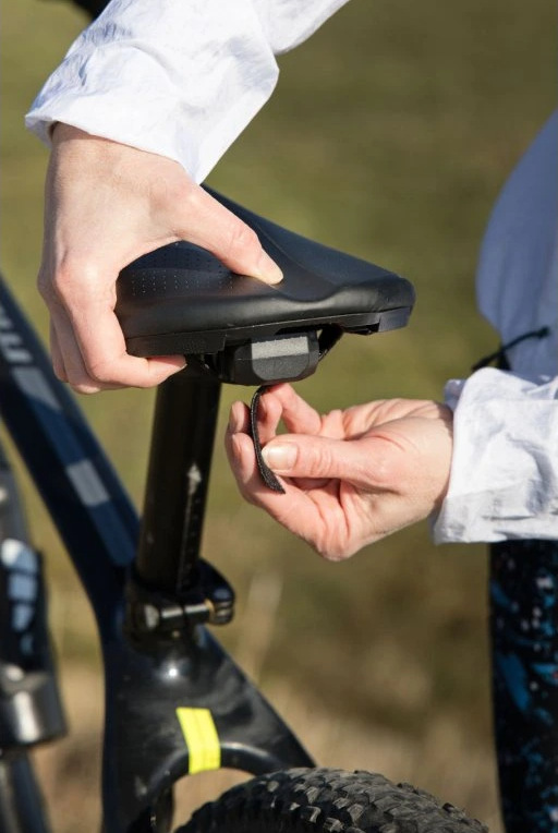 GPS lokátor Mala tracker univerzal černý Jednotlivé režimy jsou navrženy s ohledem na aktuální používání lokátoru.