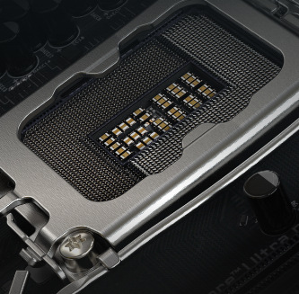 Základní deska GIGABYTE Z890M AORUS ELITE WIFI7 ICE Gigabyte Z890M AORUS ELITE WIFI7 ICE zaujme také mimořádnou odolností